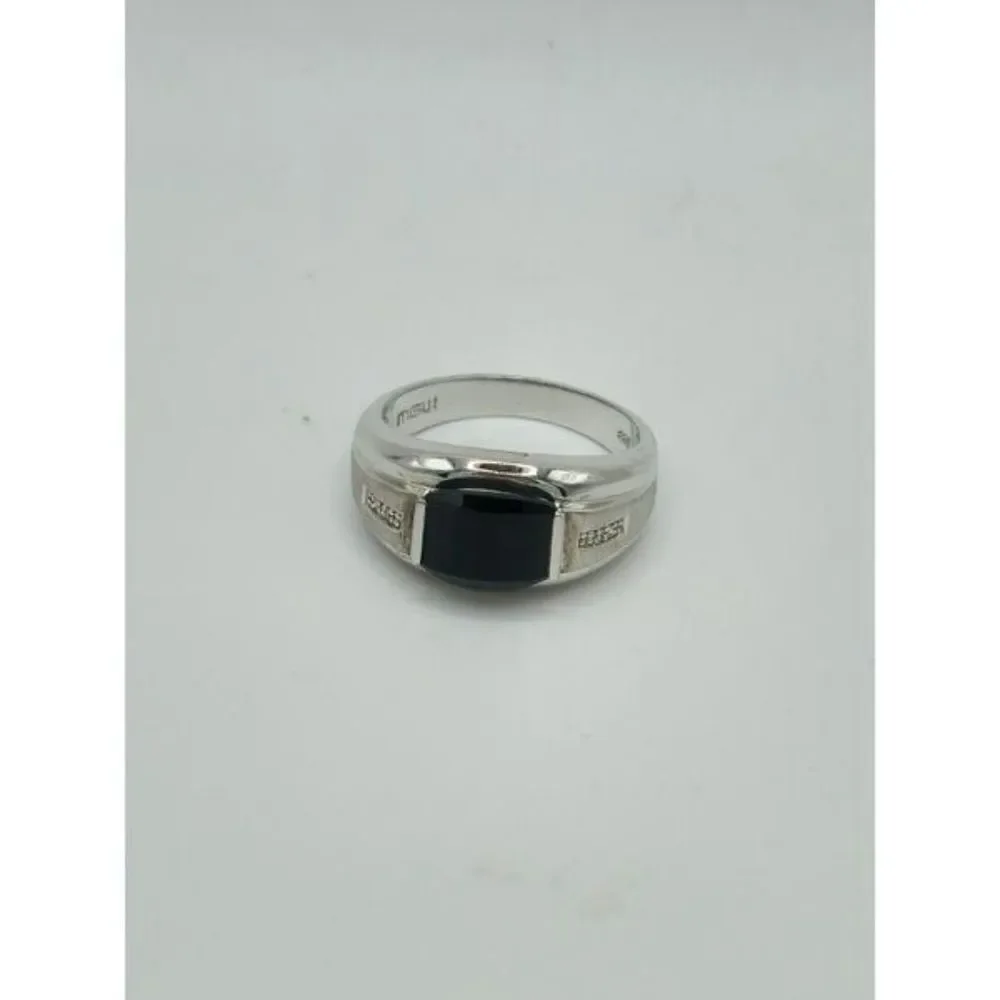 Vintage Men's Silver Black Onyx Ring